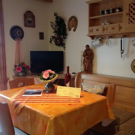 Apartment Apartements Ingrid Unhoch-raggl