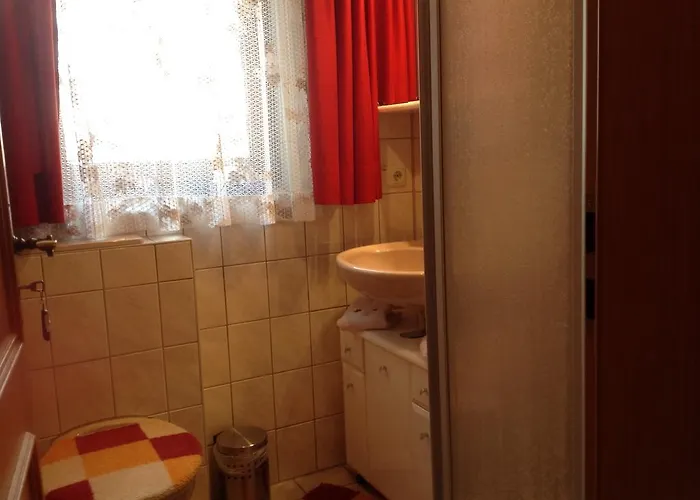 Apartements Ingrid Unhoch-raggl אוברמרגואה